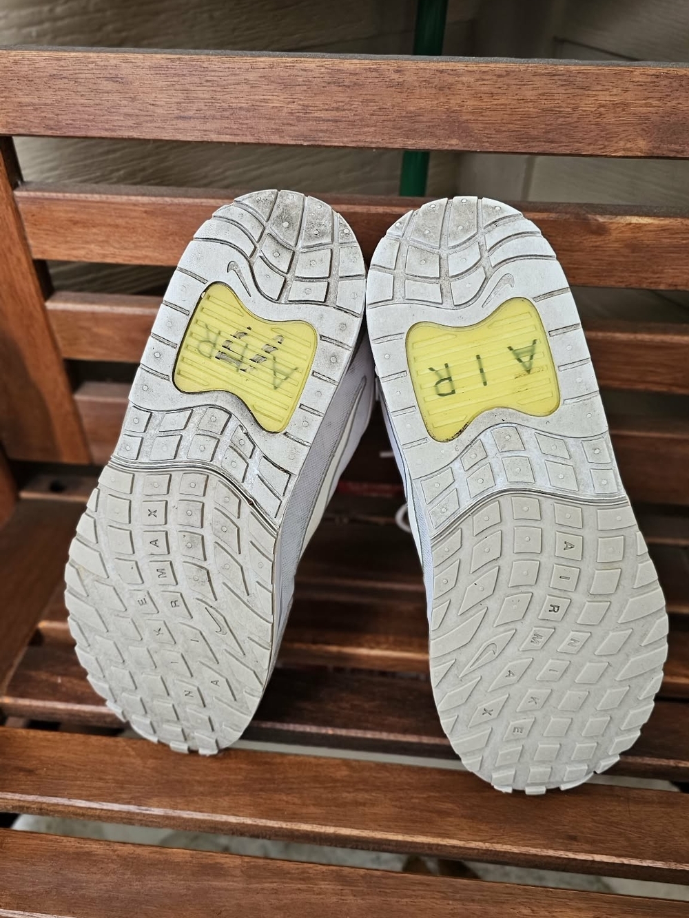 Nike Women's SIZE 7.5 - Picture 5 of 5